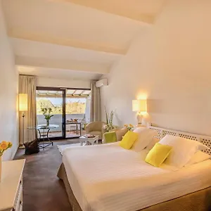 Mangio Fango Et Hotel Saintes-Maries-de-La-Mer